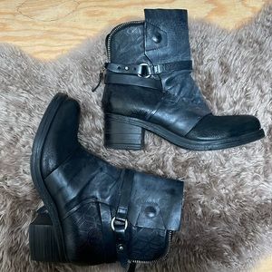 Miz Mooz Black Leather Boots 38